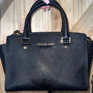 Michael Kors saffiano bag